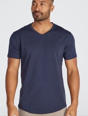 Bylt Men's Drop Cut V-Neck Short Sleeve Tee Shirt Navy Size L